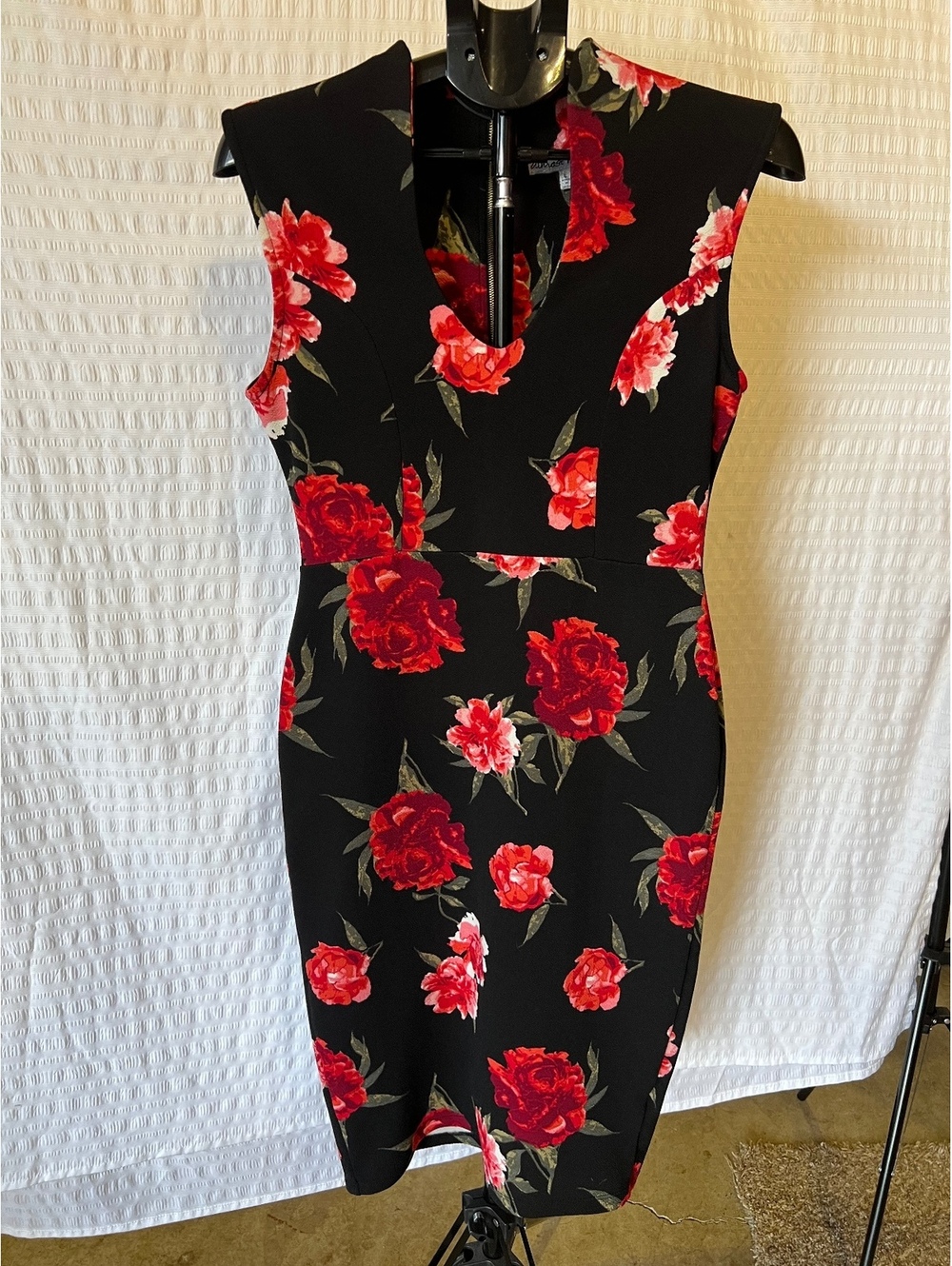 Almost Famous Floral Zip-Front Bodycon Dress Size L